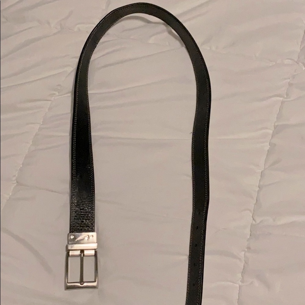 Black and white reversible Nike belt